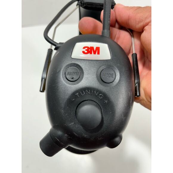3M WorkTunes Hearing Protector and AM/FM Stereo Radio 2018 03 W1 - Picture 7 of 8